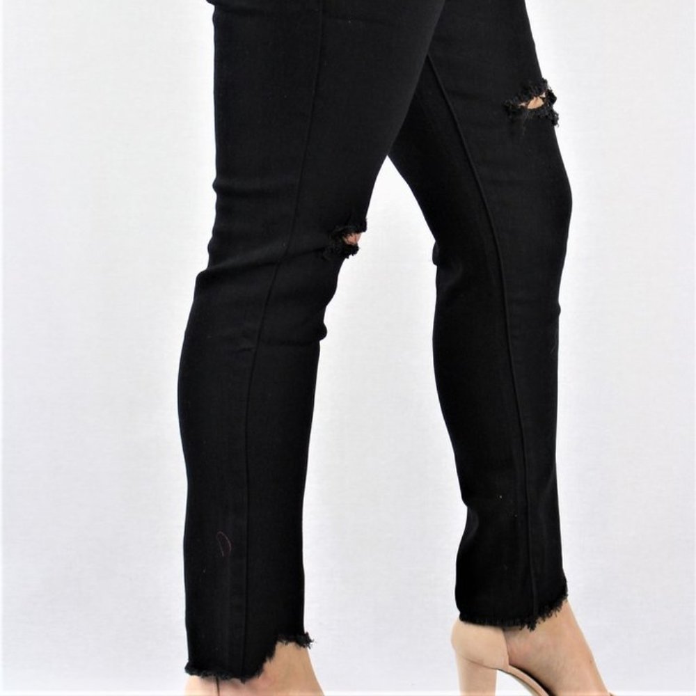 🔴NOT FOR SALE🔴Plus Size Black Ripped Jeans - Picture 4 of 5